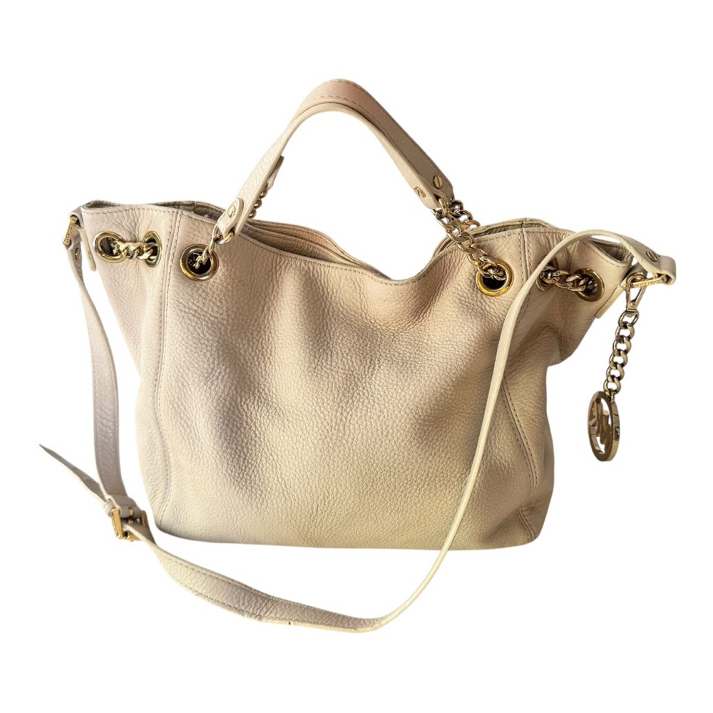 Michael Michael Kors Beige Handbag – Classic Style with Functional Design. - Picture 11 of 13